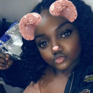 Meet your Posher, Lana